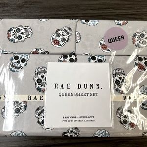 Brand new never opened RAE DUNN bedsheet set.